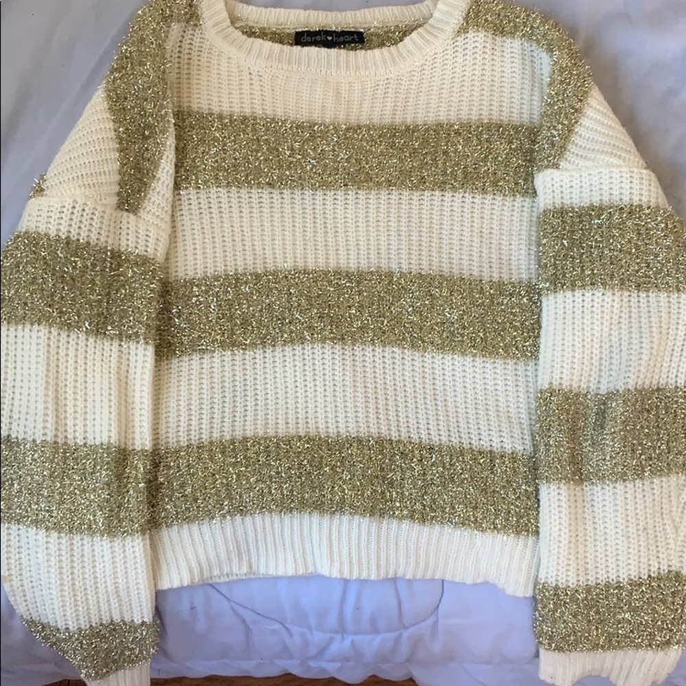 White and Gold sparkly sweater